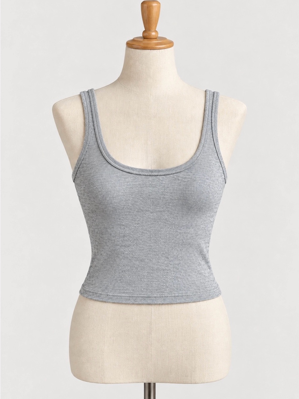 SKIMS Grey Ribbed Knit Cropped Tank Top Woman's Size Small Athleisure Base Layer